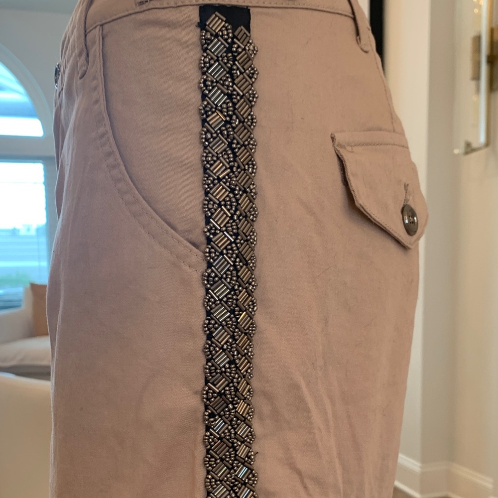 Cropped Cargo Linen Pants with beaded detail - Picture 5 of 10